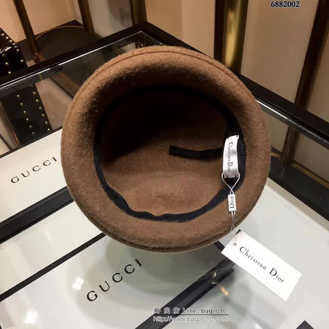 DIOR迪奧 韓版專櫃代購休閒款 秋冬羊毛圓頂禮帽 高端時尚盆帽 6882002 LLWJ7611
